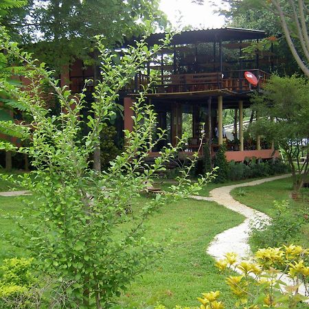 Boutique Raft Resort, River Kwai Ban Huai Maenam Noi Eksteriør billede