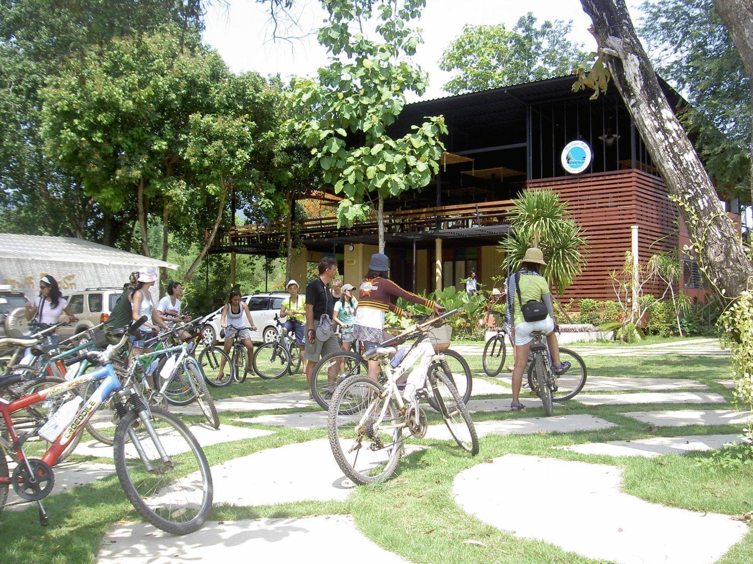 Boutique Raft Resort, River Kwai Ban Huai Maenam Noi Eksteriør billede