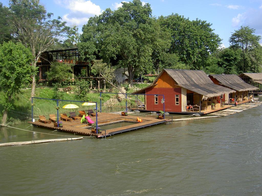 Boutique Raft Resort, River Kwai Ban Huai Maenam Noi Eksteriør billede
