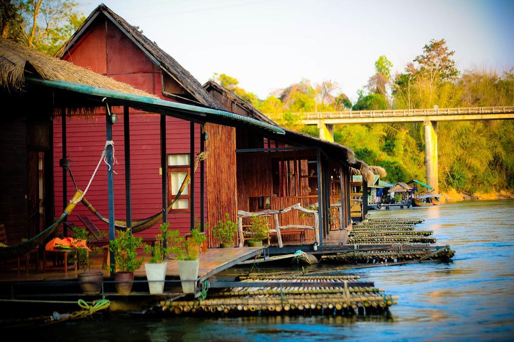 Boutique Raft Resort, River Kwai Ban Huai Maenam Noi Eksteriør billede
