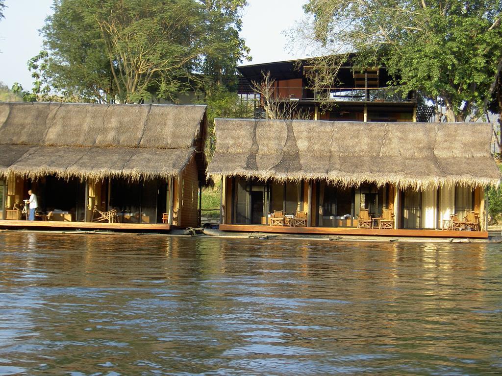 Boutique Raft Resort, River Kwai Ban Huai Maenam Noi Eksteriør billede