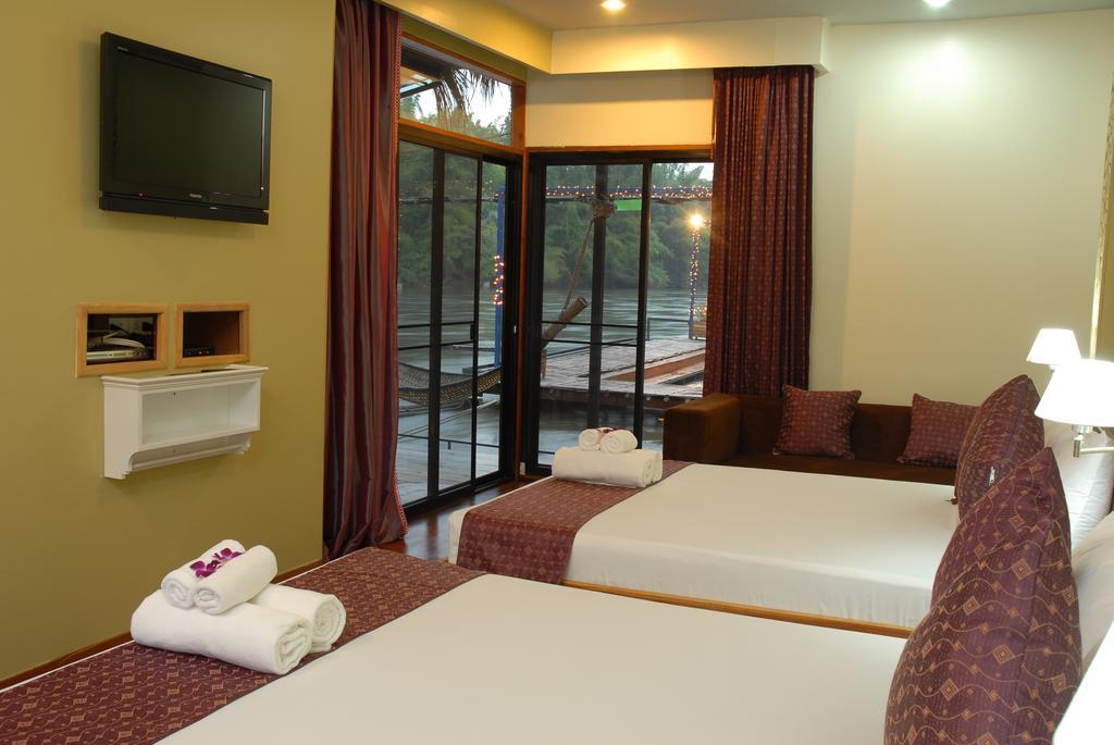 Boutique Raft Resort, River Kwai Ban Huai Maenam Noi Eksteriør billede